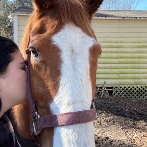 Meet your Posher, Emory